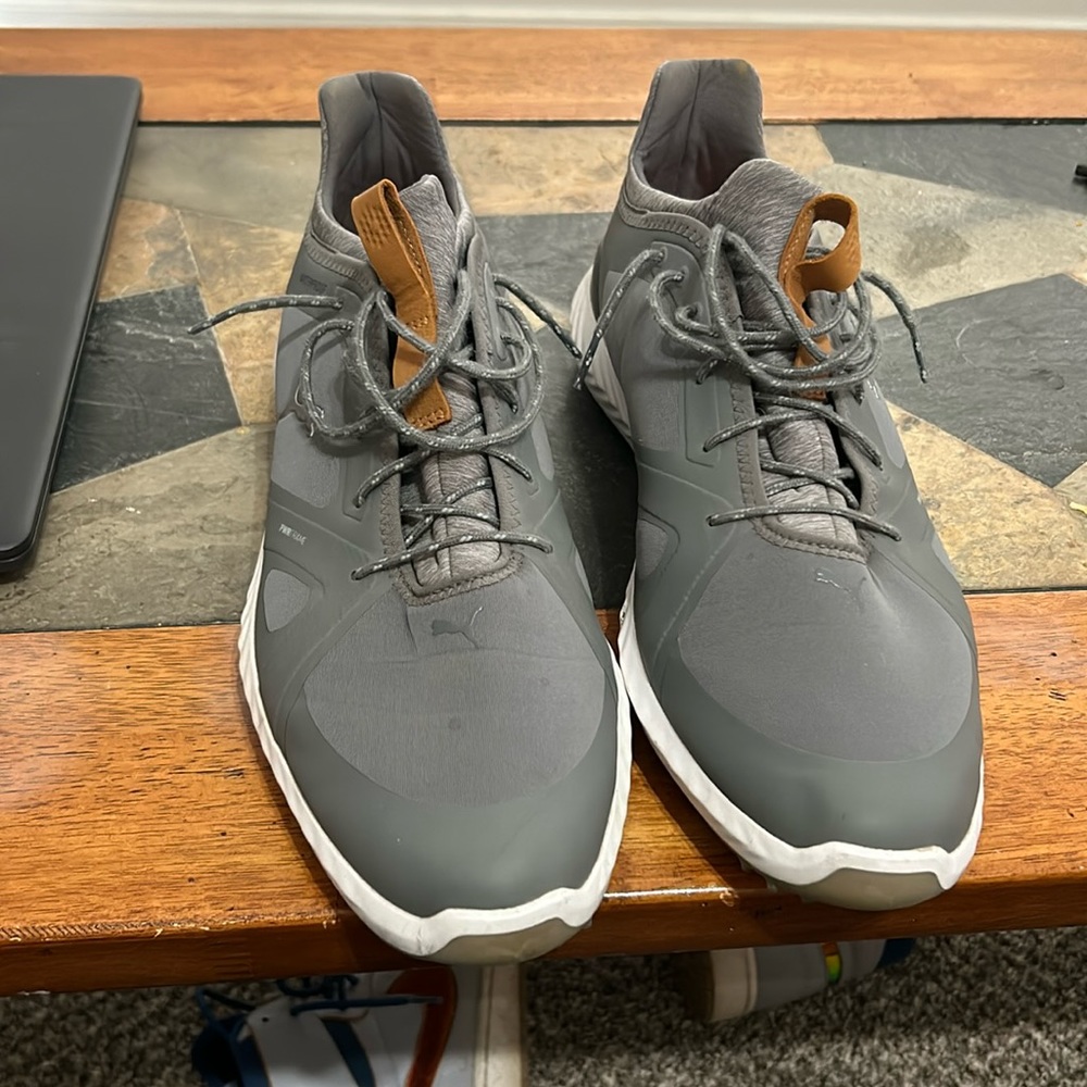 Puma Men’s Gray Athletic Sneakers with Tan Pull Tabs
